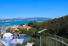 Wonderful Sea View - Terrace and Parking, Fezzano